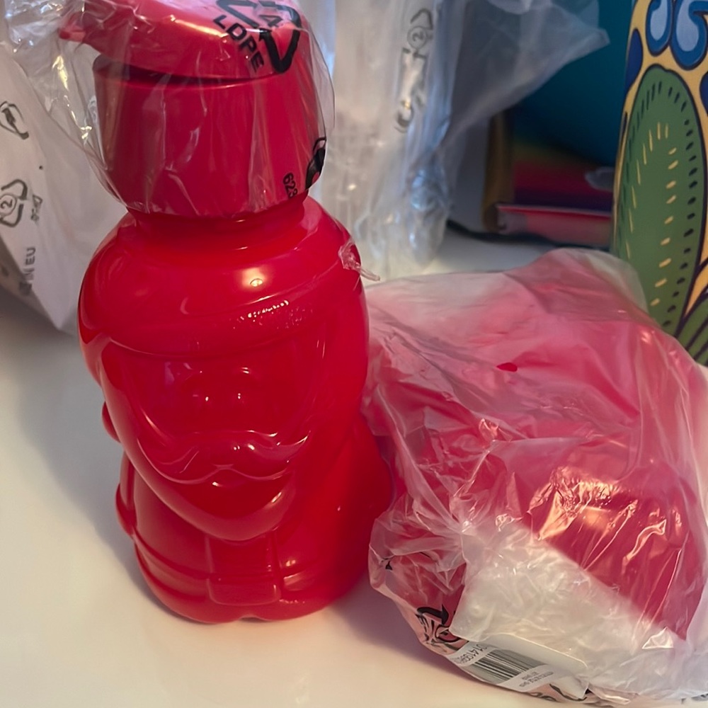 Tupperware Santa bottle - set of two